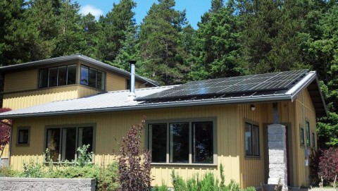 4.05 kW Solar PV System, Lopez Island, WA - Western Solar